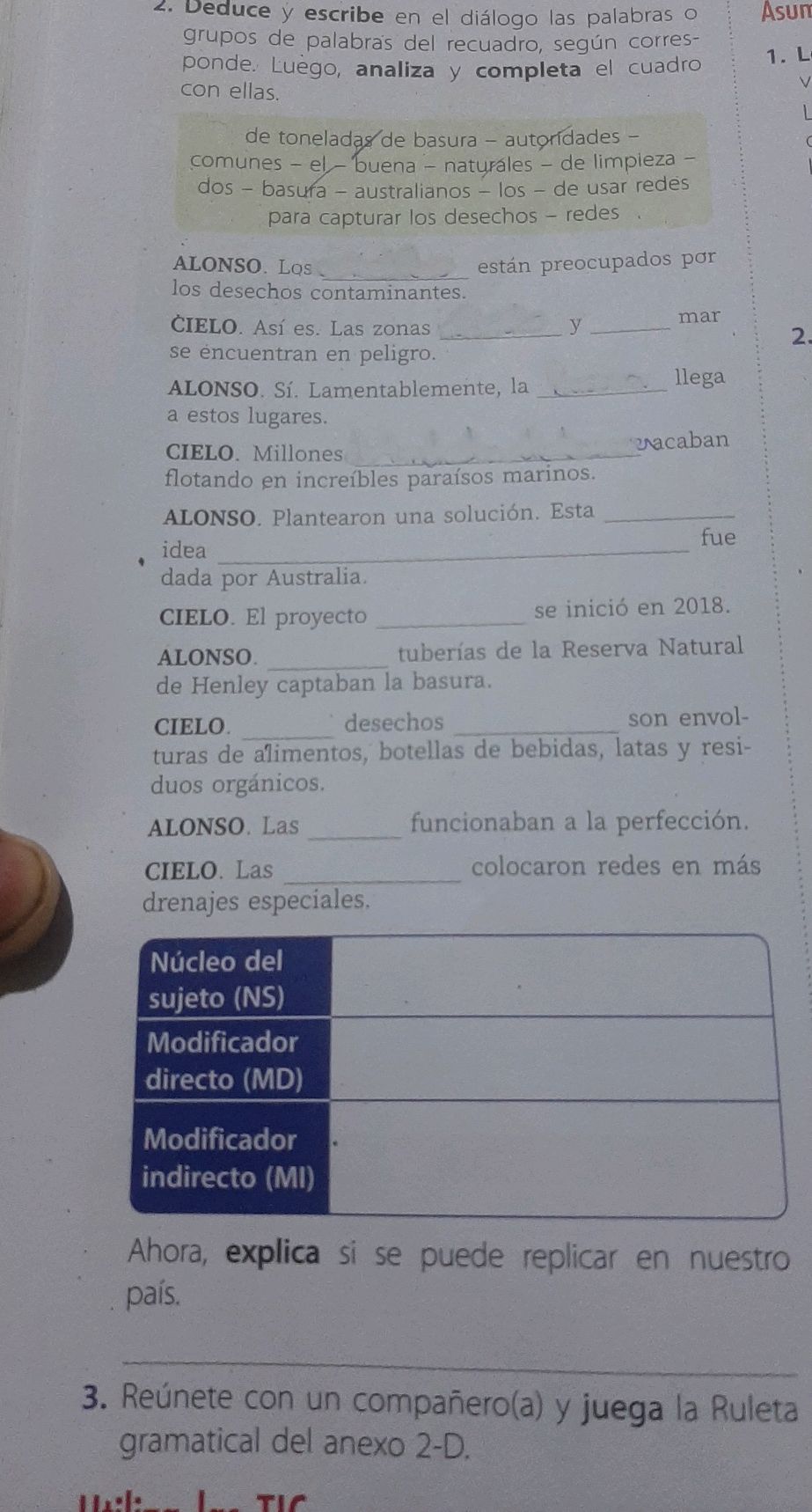 Deduce y escribe en el diálogo las palabras | StudyX