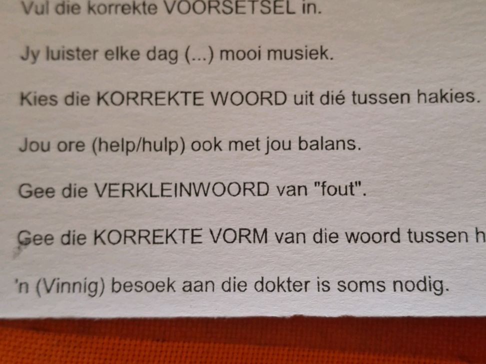 Vul Die Korrekte VOORSETSEL In Jy Luister StudyX