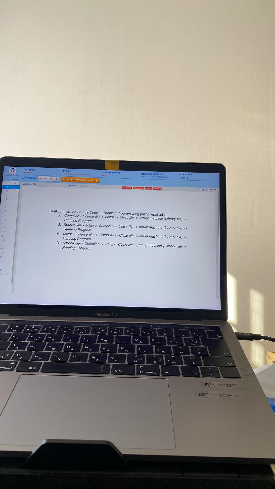 Berikut ini urutan Source Code ke Running | StudyX