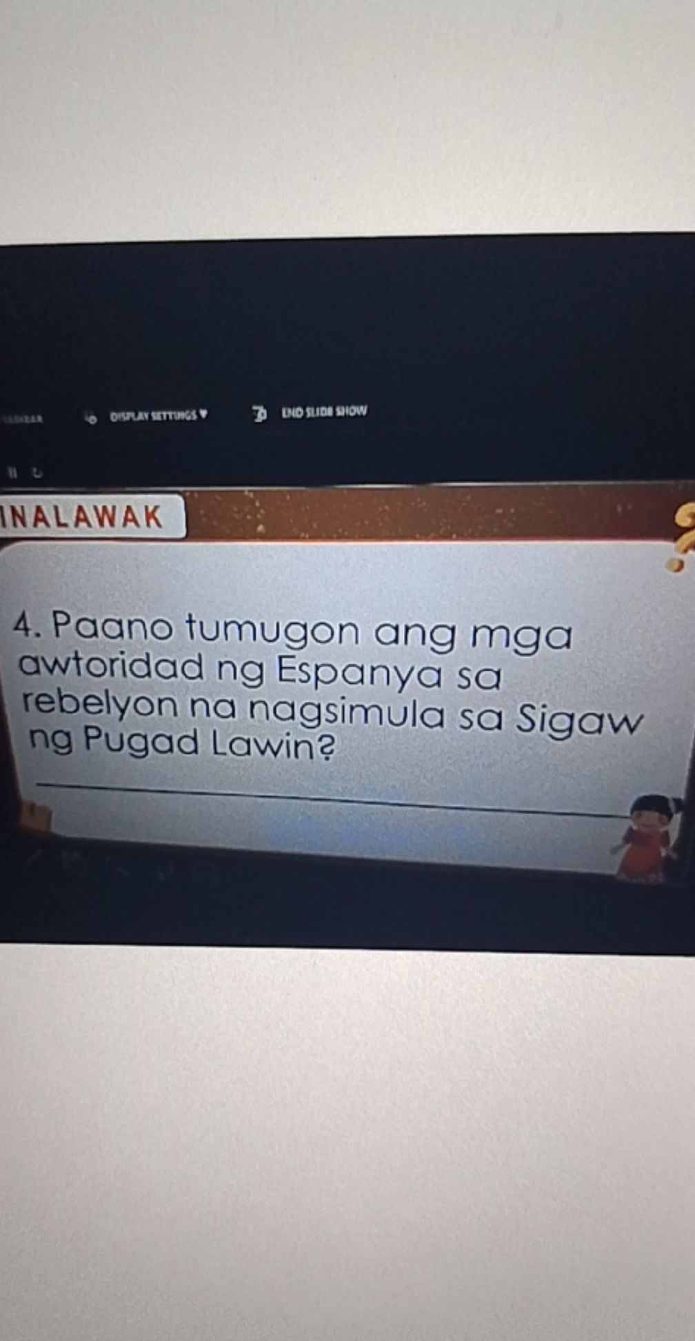 Paano tumugon ang mga awtoridad ng Espanya