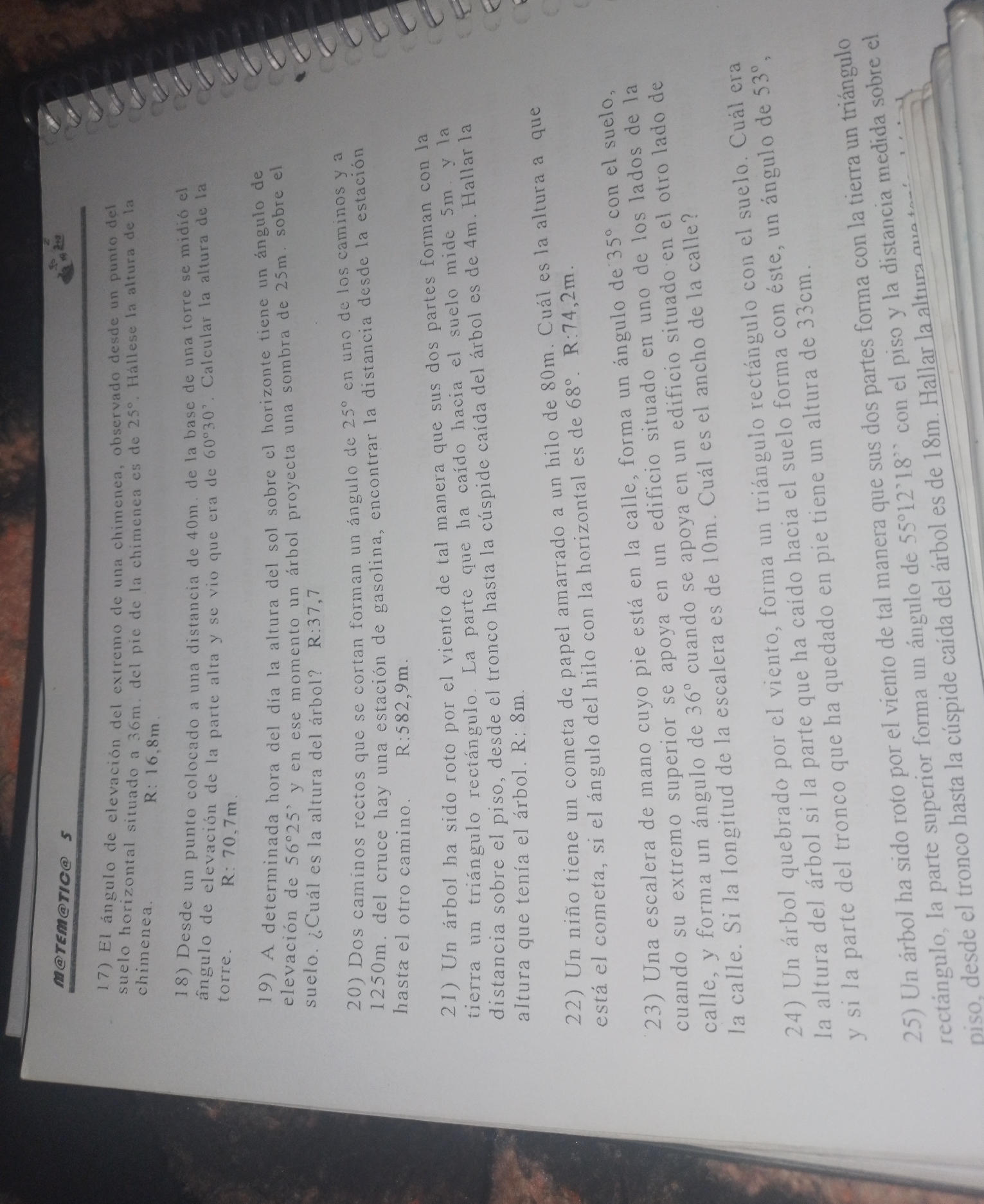 17) El ángulo de elevación del extremo de StudyX