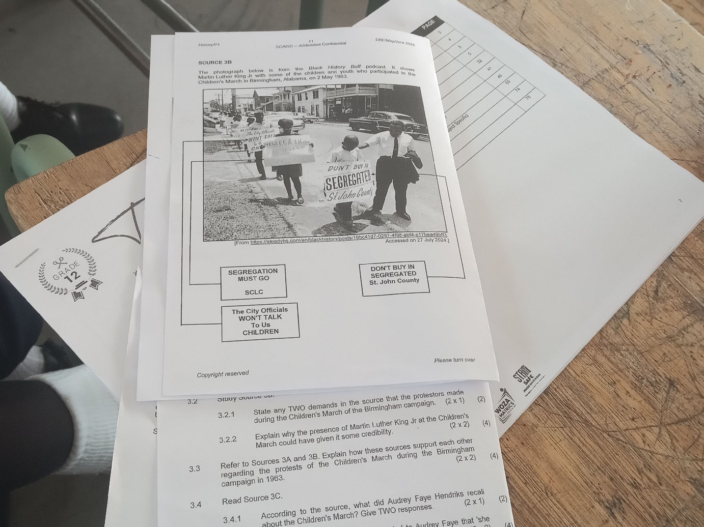 know source: xhttps: Images High Quality Grahic SOURCE 3B The photograph below is from the