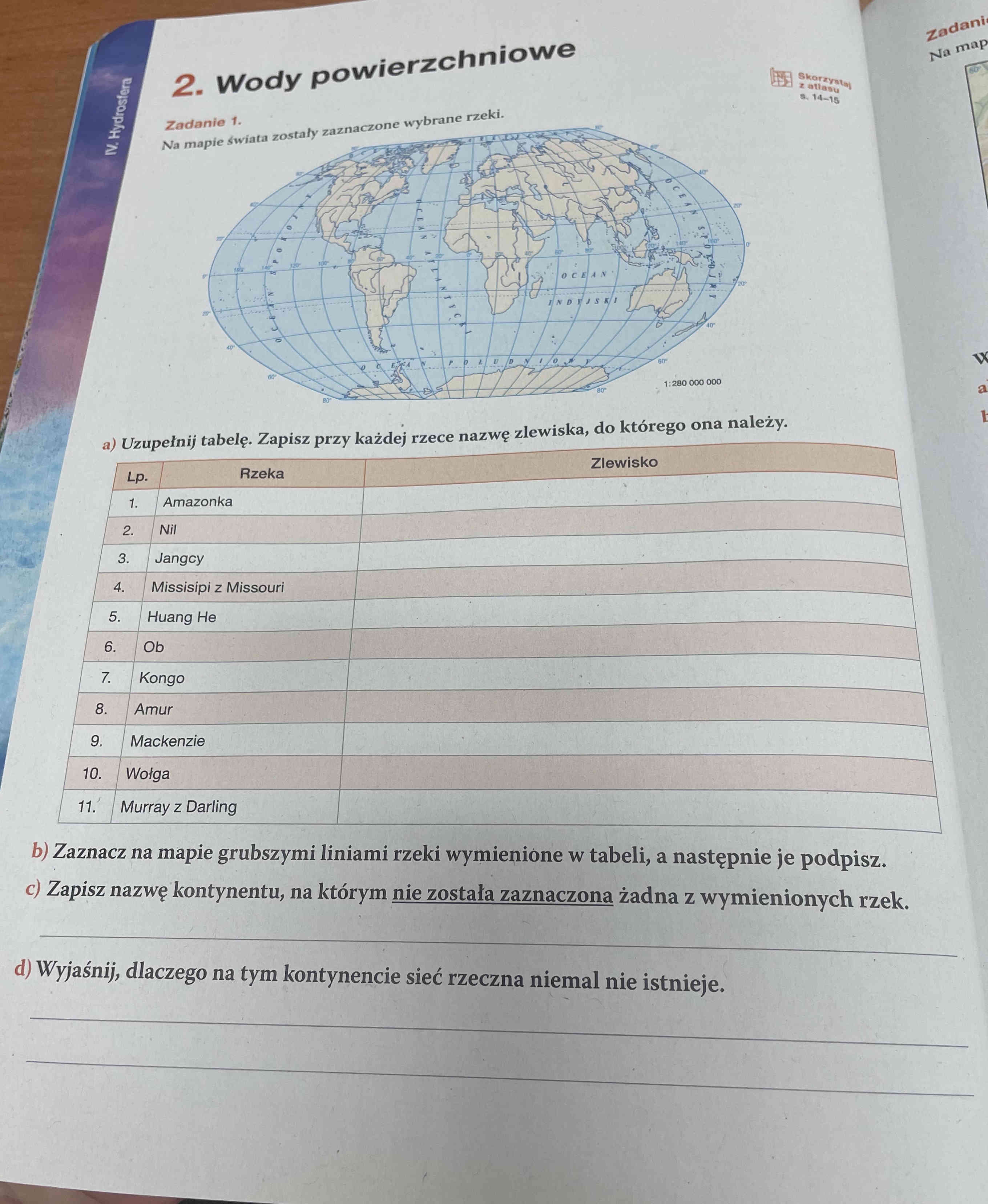 Na Mapie świata Zostały Zaznaczone Wybrane Rzeki