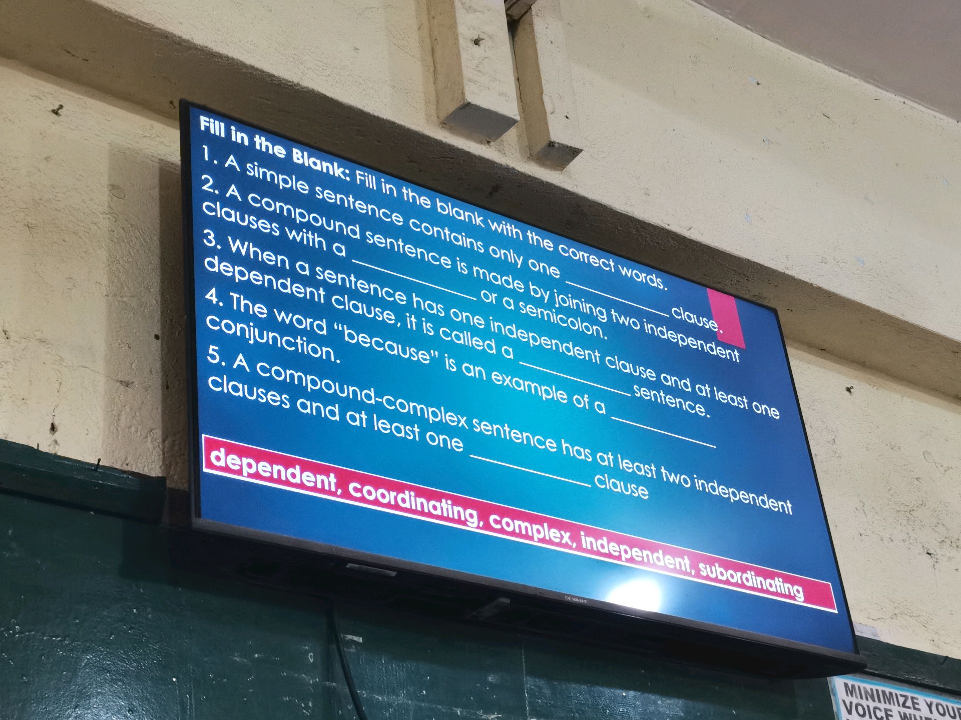 A Simple Sentence Contains